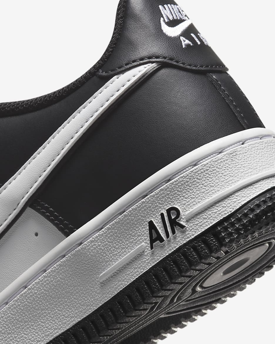 NIKE AIR