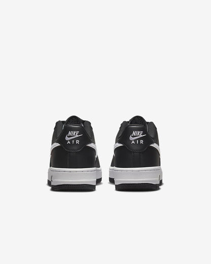 NIKE AIR