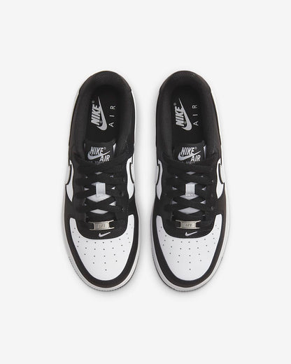 NIKE AIR